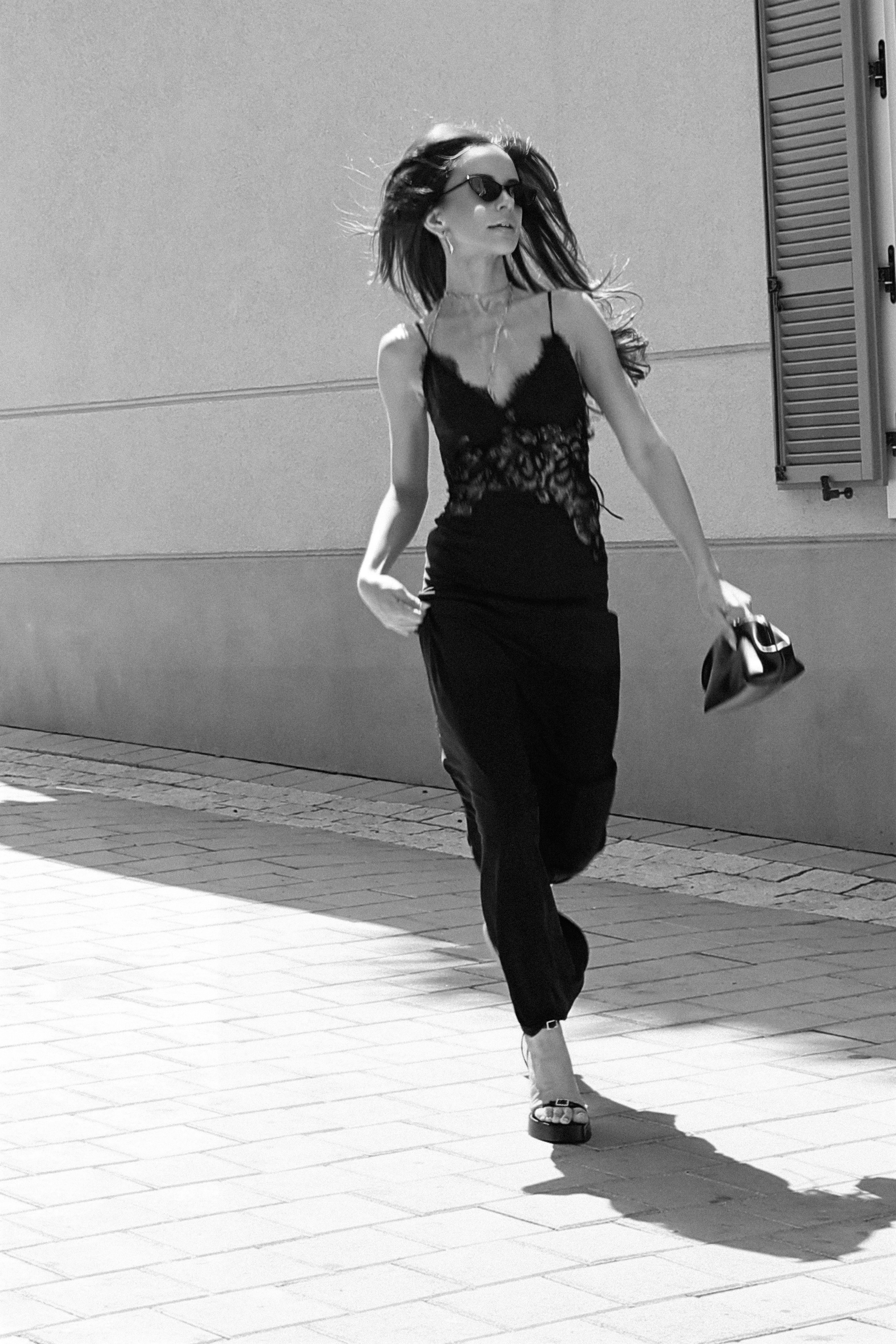 Toiny Dress - Black Sophistication