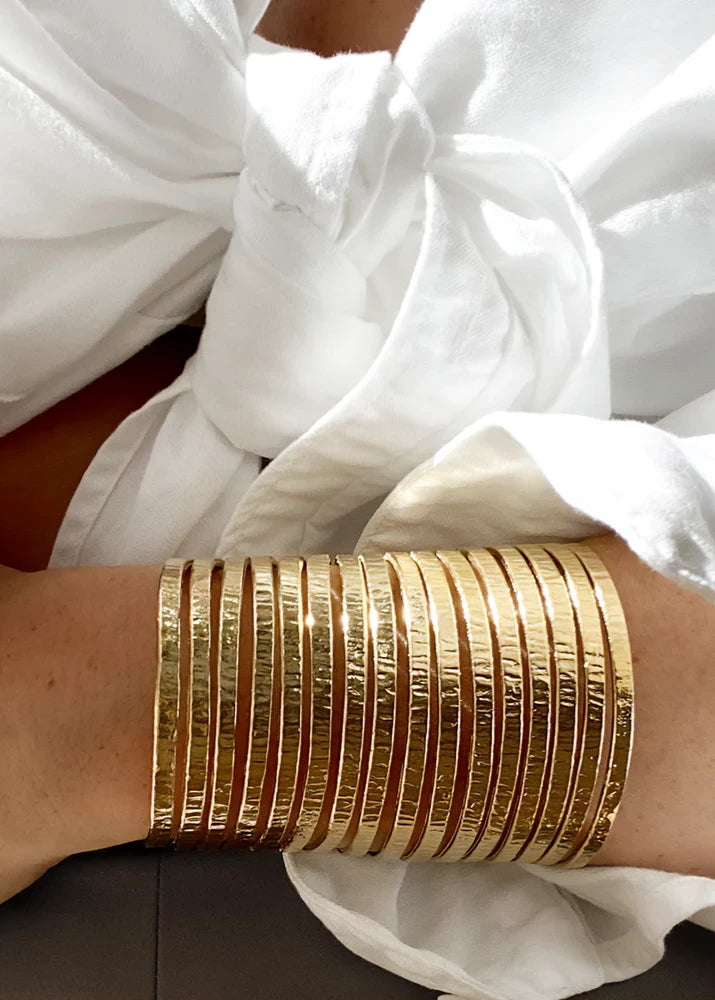 Ciselee XL Cuff Gold