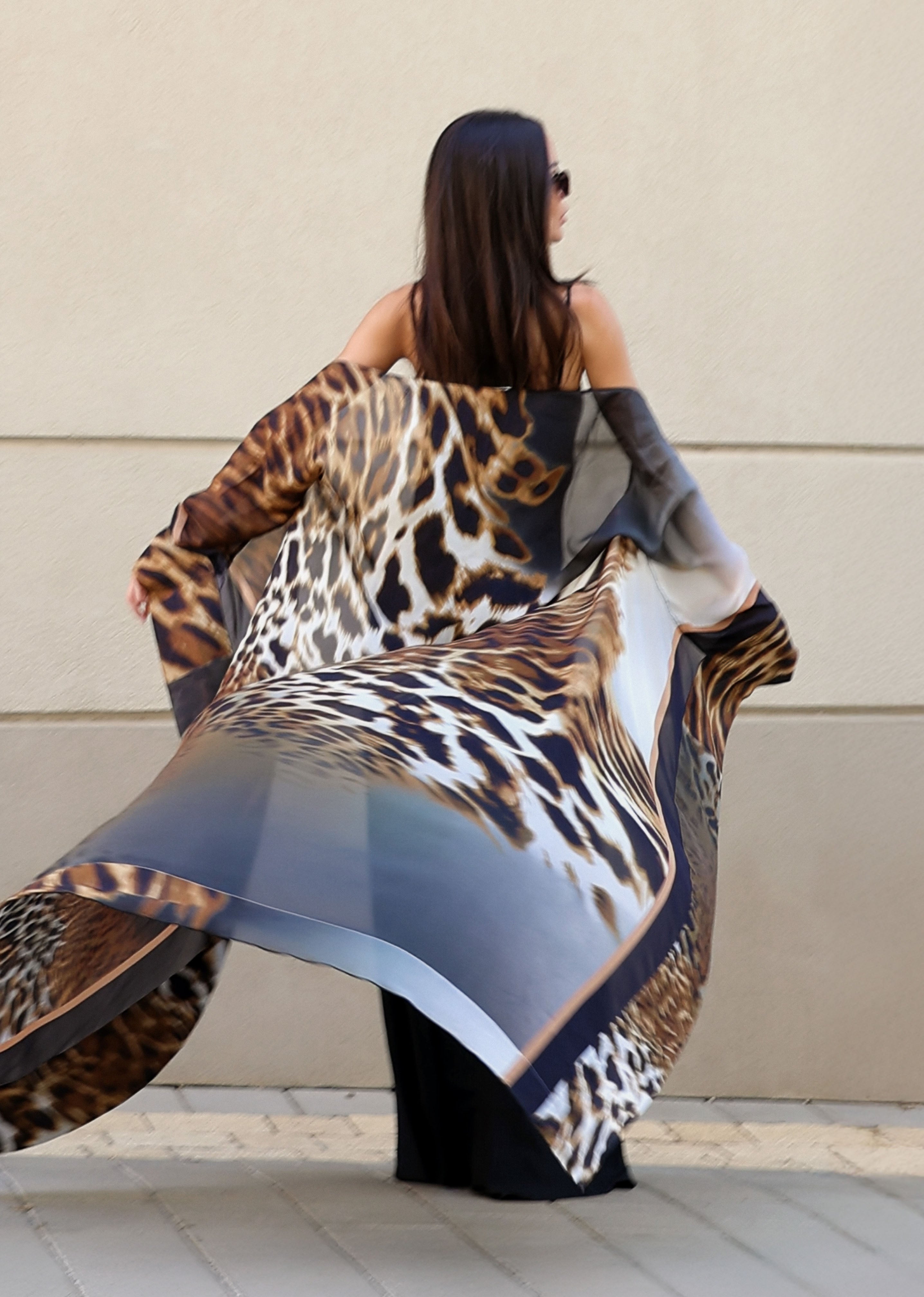 Gypsea Kimono - Into The Wild